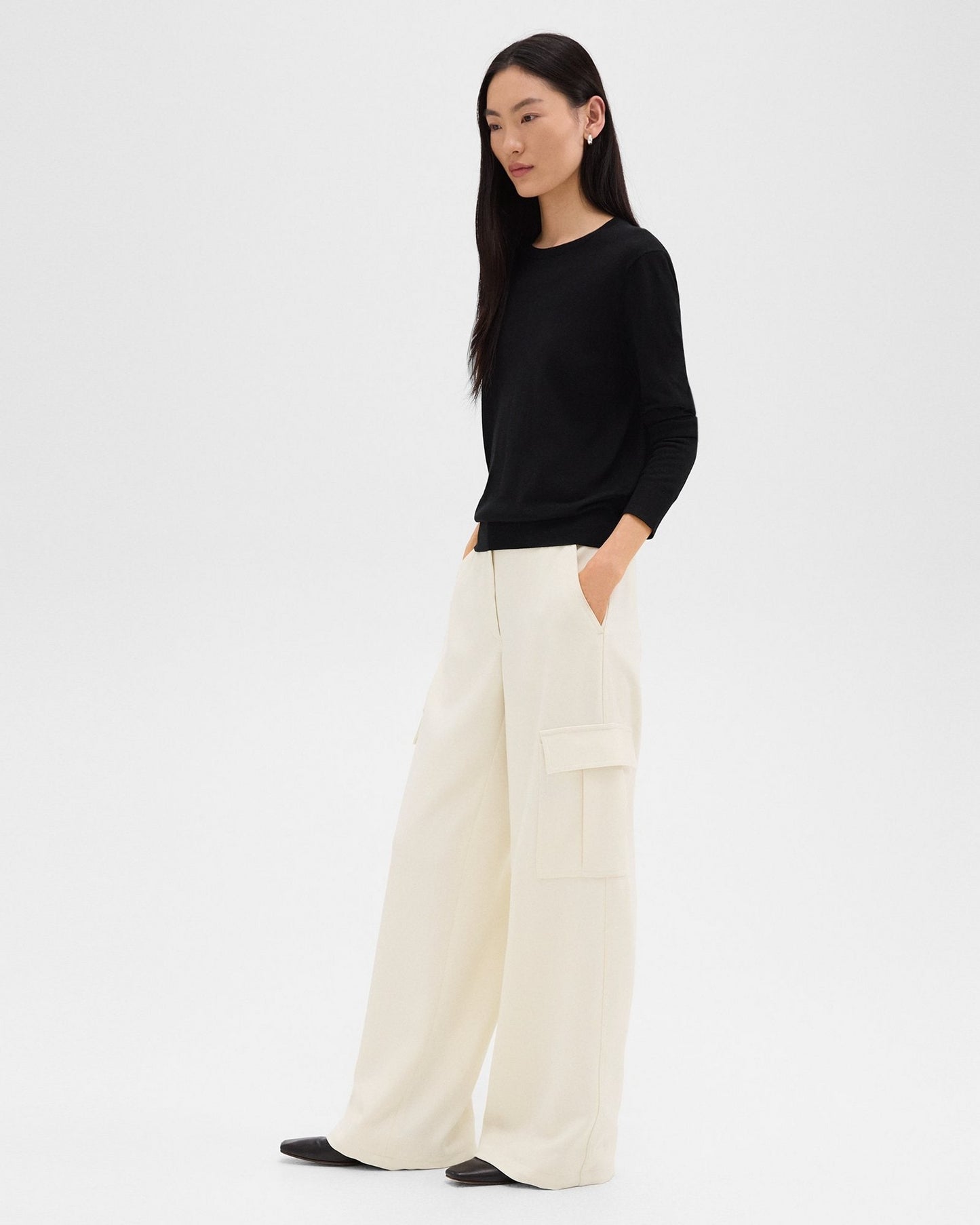 Wide-Leg Cargo Pant in Admiral Crepe