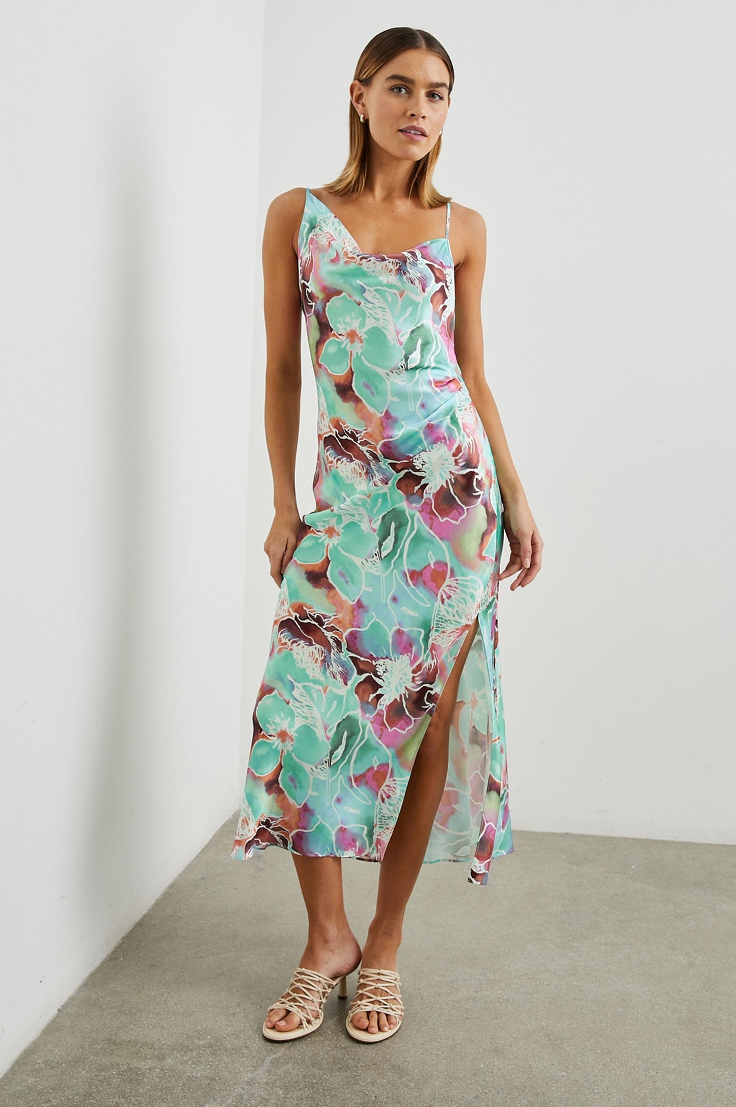 Jackie dress
Kauai Floral