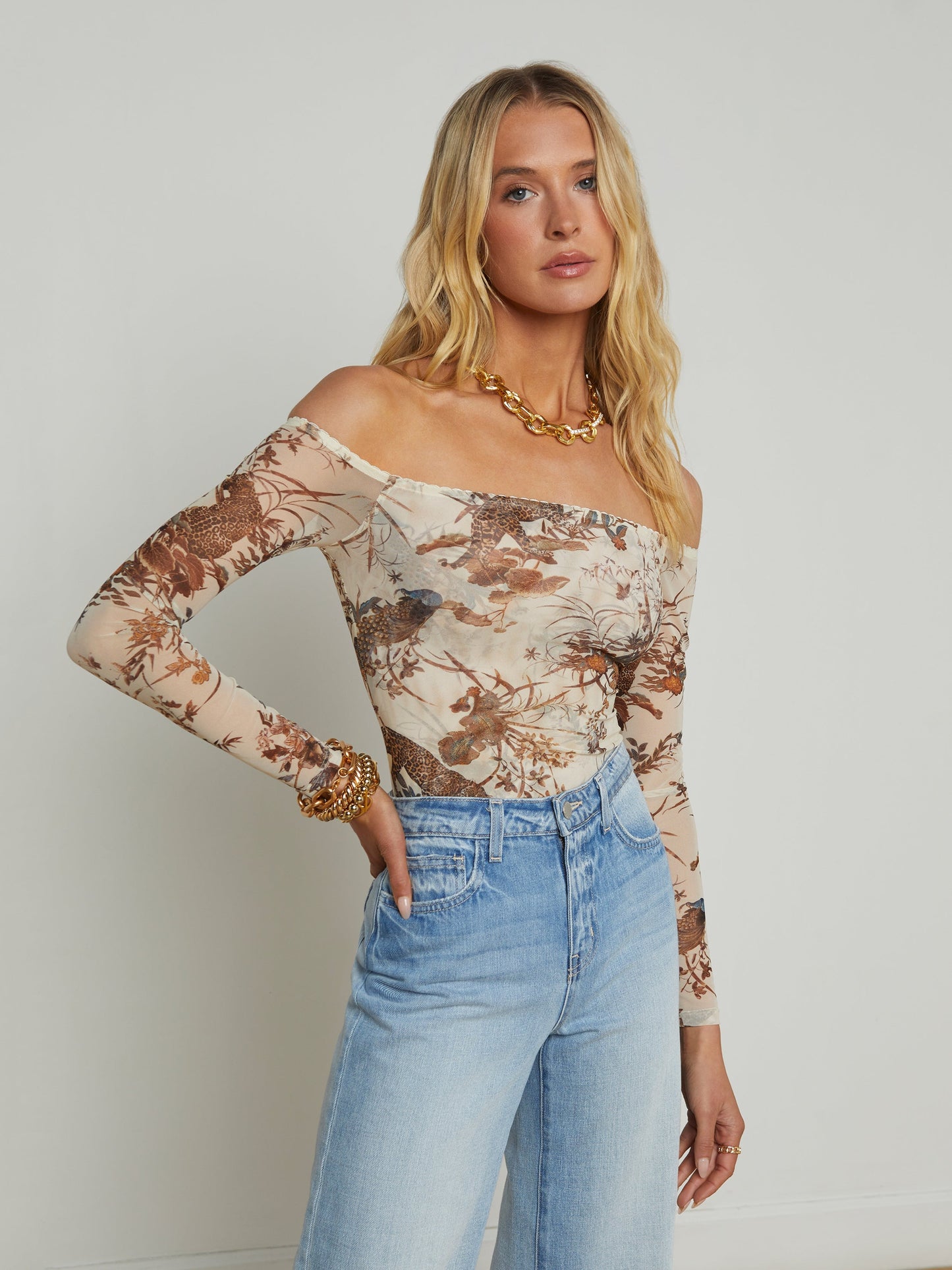 Peonie Off-The-Shoulder Bodysuit